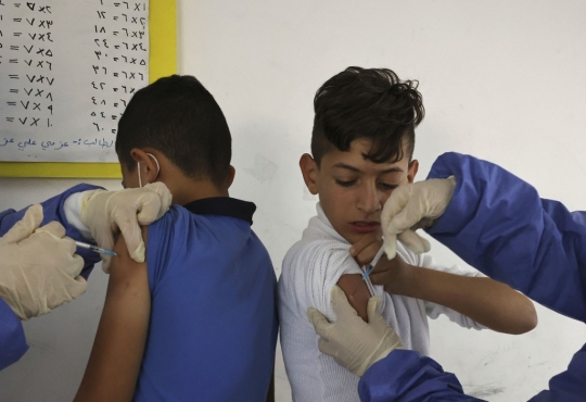Palestina Gelar Vaksinasi Covid-19 untuk Usia 12 Tahun ke Atas