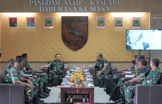 Pesan Tegas Jenderal TNI Dudung: KKB Bukan Musuh Jangan Berpikir Membunuhnya!