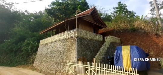 Potret Rumah Unik di Pedesaan Sejuk Bikin Iri Orang Kota, Habiskan Biaya Rp150 Juta