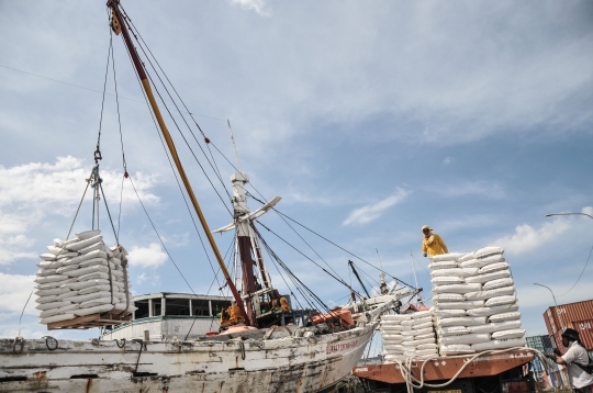 Surplus Tertinggi Neraca Perdagangan Indonesia
