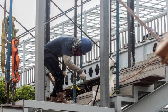 Progres JPO RPTRA Kalijodo yang Ramah Disabilitas