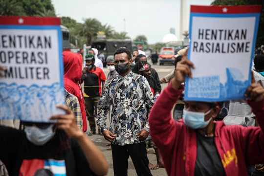 Aksi Unjuk Rasa Memperingati 60 Tahun Deklarasi Kemerdekaan Papua Barat