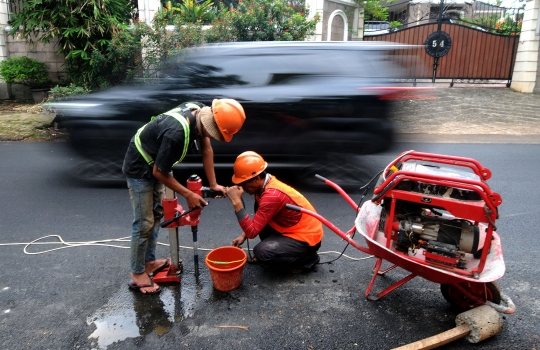 Sumur Resapan di Lebak Bulus Kembali Dilubangi