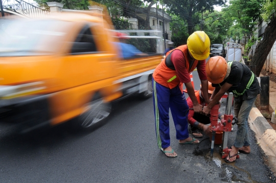 Sumur Resapan di Lebak Bulus Kembali Dilubangi