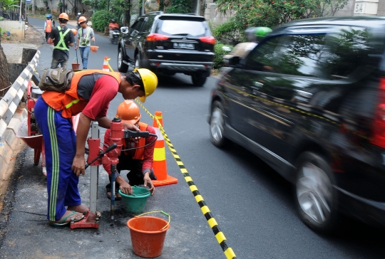 Sumur Resapan di Lebak Bulus Kembali Dilubangi