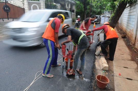 Sumur Resapan di Lebak Bulus Kembali Dilubangi