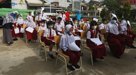 Vaksinasi Covid-19 untuk Anak Berusia 6-11 Tahun di Depok