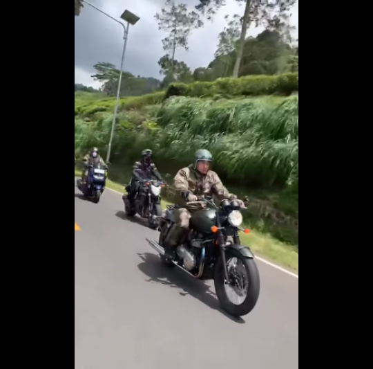 Keren Jenderal! Ini Potret Pangdam Siliwangi Mayjen Agus Motoran Datangi Koramil