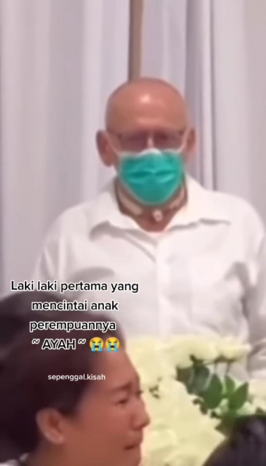 Potret Kedekatan Laura Anna dengan sang Ayah, Isi Chattingnya Bikin Haru