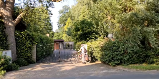 Suasana Eks Tempat Tinggal BJ Habibie di Jerman, Ternyata di Kampung & Sederhana