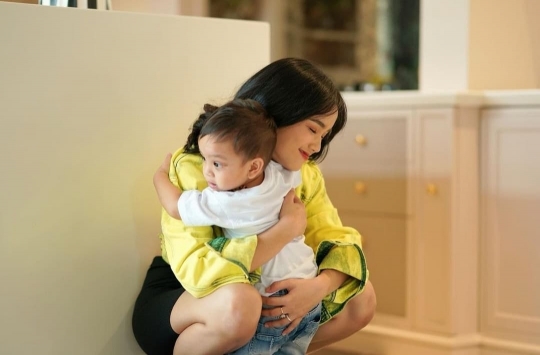 Cute! Potret Kebersamaan Fuji dan Gala, Ekspresinya Bikin Gemas Netizen