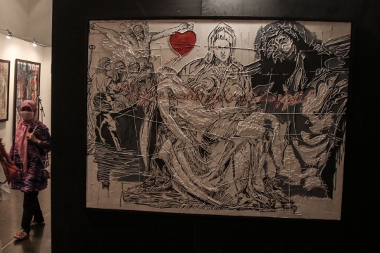 Menikmati Pameran Lukisan Old Master Karya Fitrajaya Nusananta