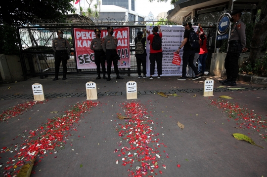 Aksi Demo Karyawan Indosat