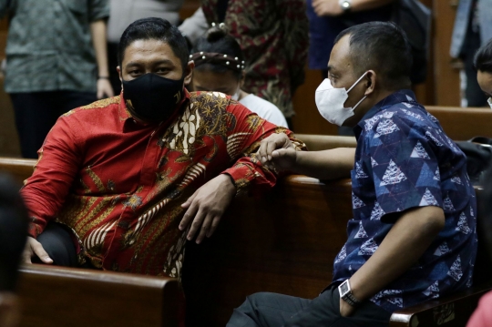 Mantan Penyidik KPK Bersaksi di Sidang Azis Syamsuddin