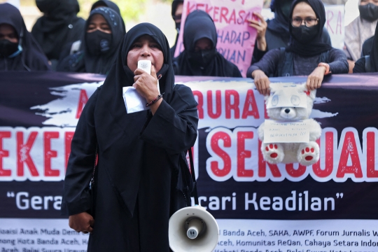 Aksi Perempuan Aceh Protes Maraknya Pemerkosaan dan Pelecehan Seksual