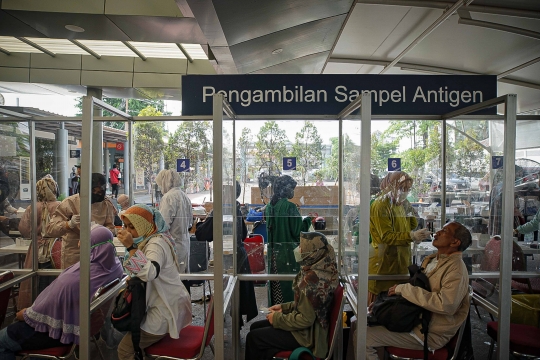 Layanan PCR Terjangkau di Stasiun Senen