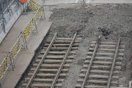Penampakan Rel Trem Era Kolonial Belanda di Proyek MRT Glodok