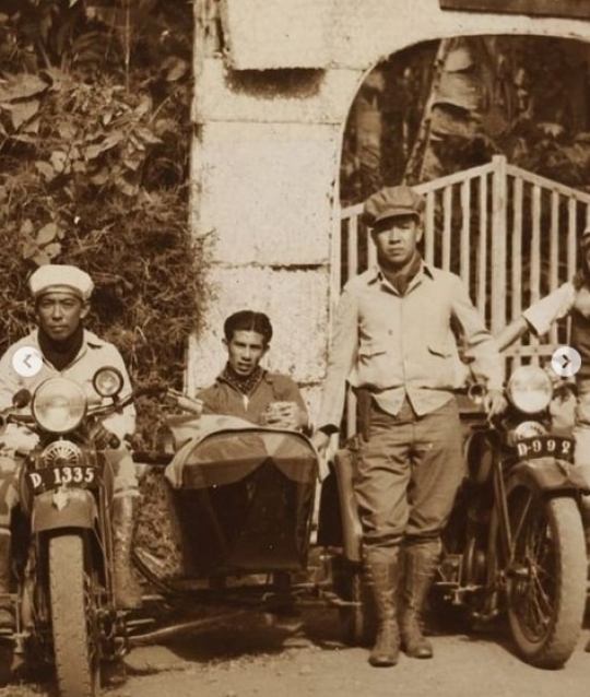 Potret Anak Motor Bandung Tahun 1930, Gayanya Curi Perhatian