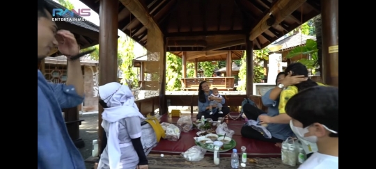 Bertemu dengan Orangtua Paula Verhoeven, Sikap Nagita Slavina Disorot