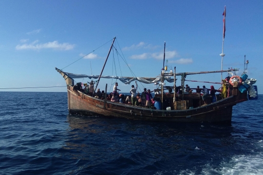 Ini Kapal Pengungsi Rohingya yang Terombang-ambing di Laut Aceh