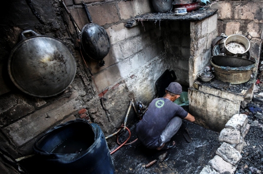 Yang Tersisa dari Kebakaran Belasan Rumah di Rawa Buaya