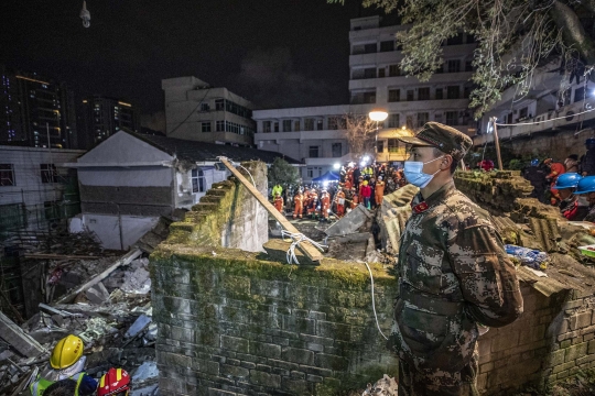 Ledakan Gas Runtuhkan Bangunan di China, 16 Orang Tewas