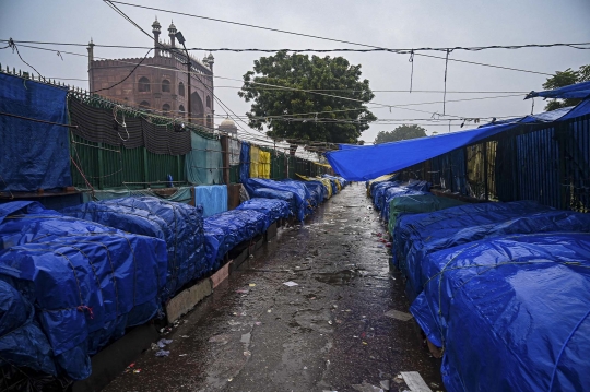 Sepi New Delhi di Tengah Penerapan Jam Malam Akhir Pekan