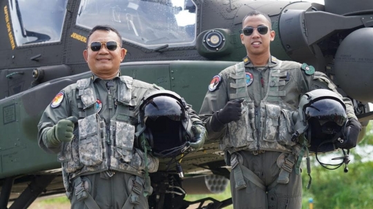 Aksi Gahar Kasad Dudung Terbangkan Heli Serang Apache yang Mengukir Sejarah