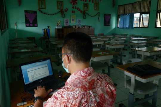 Siswa Terpapar Covid-19, SMPN 252 Jakarta Timur Ditutup