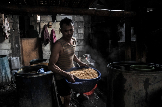 Geliat Pengrajin Tempe di Tengah Naiknya Harga Kedelai