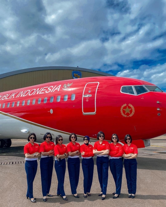 Cantiknya Kebangetan, Ini Para Anggota TNI AU Wanita Jadi Pramugari Pesawat Presiden