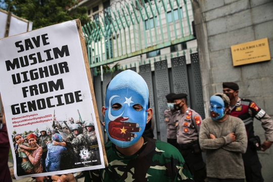 Massa Aliansi Mahasiswa Islam Demo Kedutaan Besar China Terkait Uighur