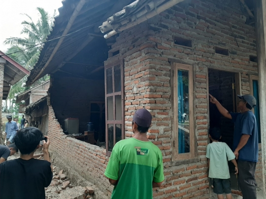 Kondisi Rumah Warga yang Rusak Akibat Gempa di Pandeglang