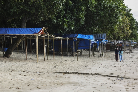 Pantai Carita Dilanda Sepi Pasca Gempa Pandeglang