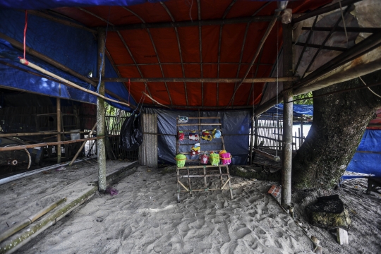 Pantai Carita Dilanda Sepi Pasca Gempa Pandeglang