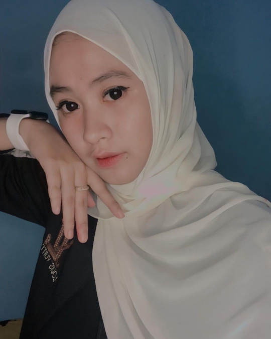 Sosok Satpol PP Cantik Ini Bikin Pria Kepincut, 'Siapa Mau Digerebek?'