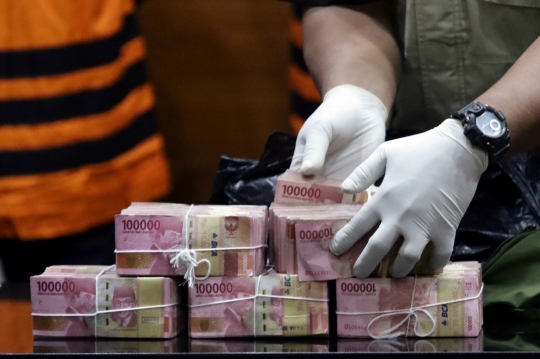 Barang Bukti OTT Bupati Langkat Senilai Rp786 juta