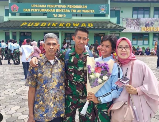 Potret Kakak Adik Sukses jadi TNI, Saling Rindu Saat Jauh, Bak Tom&Jerry Kala Bertemu