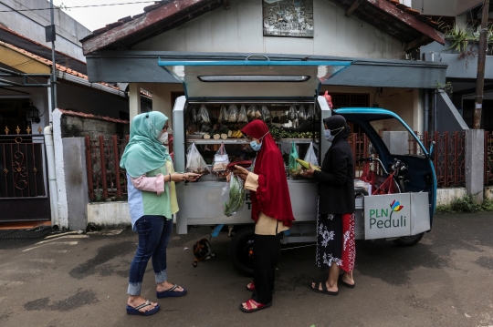 Berdagang Sayur dengan Gerobak Motor Listrik