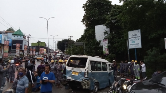 Foto Kondisi Kendaraan Akibat Kecelakaan Maut di Balikpapan