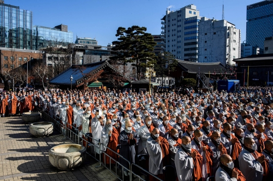 Aksi Ribuan Biksu Buddha Protes Dugaan Diskriminasi Agama di Korsel