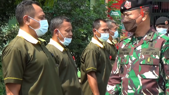 Jenderal Bintang Satu TNI Datang, Begini Kompaknya Napi Militer Beri Salam 'Komando'