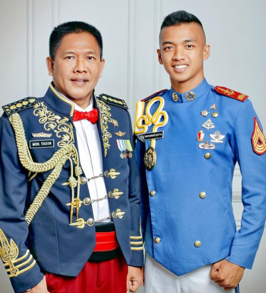 Potret Kompak Taruna Akmil dengan Ayahnya Kolonel TNI, Sama-sama Gagah & Tampan