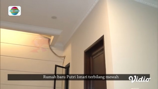 Sukses Jadi Penyanyi, Ini 5 Potret Rumah Mewah Putri DA Bergaya Minimalis Modern