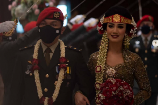 Kenalan Sama Sertu Estarina Aritonang, TNI Cantik Dinikahi Prajurit Kopassus