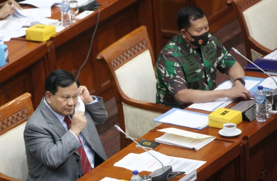 Menhan Prabowo Minta Persetujuan DPR Jual Dua Kapal Perang