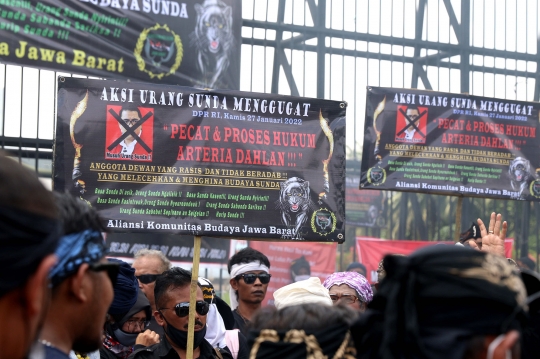 Geruduk DPR, Masyarakat Sunda Minta Arteria Dahlan Dipecat