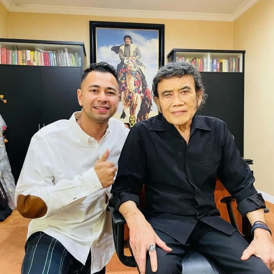 Potret Raffi Ahmad Berkunjung ke 'Istana' Raja Dangdut Rhoma Irama