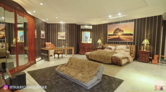 Luas dan Mewah Bak Hotel, Ini 7 Potret Kamar Thariq Halilintar Bergaya Modern Klasik