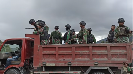 Potret Kegiatan Prajurit TNI AD Saat Pengamanan di Puncak Jaya Papua